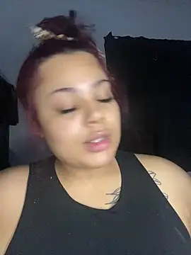 Snapshot of luvmesumscorpio661 chatting on March 3, 8:31 am luvmesumscorpio661 online show from March 3, 8:31 am