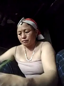 Snapshot of Lucie_Fuzk chatting on March 2, 9:49 am Lucie Fuzk online show from March 2, 9:49 am