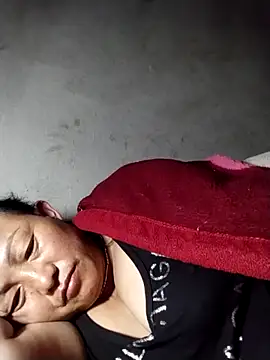 Snapshot of Lucie_Fuzk chatting on March 10, 11:10 pm Lucie Fuzk online show from March 10, 11:10 pm