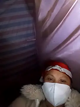 Snapshot of Heylen_hooo chatting on March 7, 1:52 pm Heylen hooo online show from March 7, 1:52 pm