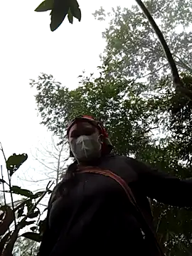 Snapshot of Heylen_hooo chatting on March 21, 8:19 am Heylen hooo online show from March 21, 8:19 am