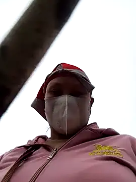 Snapshot of Heylen_hooo chatting on March 22, 10:51 am Heylen hooo online show from March 22, 10:51 am