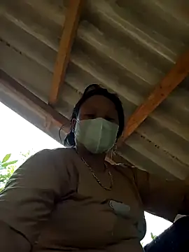 Snapshot of Heylen_hooo chatting on March 26, 5:13 am Heylen hooo online show from March 26, 5:13 am