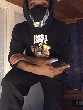 EricSwainn901 online show from April 27, 12:47 pm