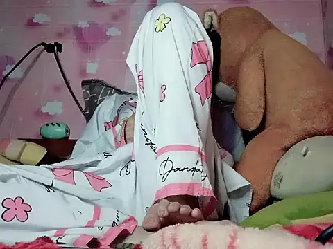 Snapshot of Angela203 chatting on March 7, 4:15 pm Angela203 online show from March 7, 4:15 pm