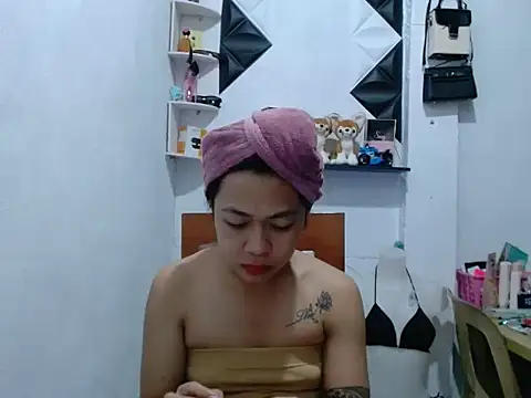 Snapshot of Sexyhotlhea chatting on March 4, 2:01 pm Sexyhotlhea online show from March 4, 2:01 pm