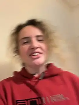 curlyirishgirl online show from March 5, 4:47 pm