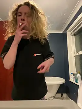 curlyirishgirl online show from March 10, 10:26 pm