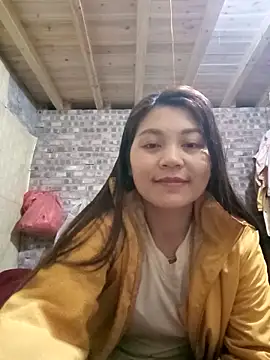 Linhna20 online show from March 12, 9:04 am