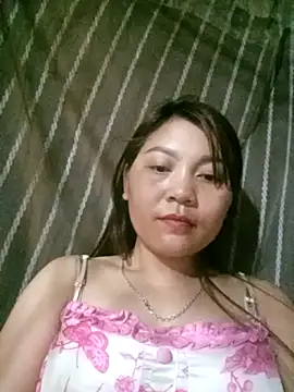 Linhna20 online show from March 21, 6:11 pm