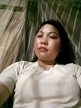 Linhna20 online show from March 22, 5:05 pm