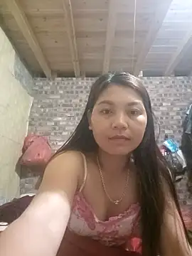 Linhna20 online show from March 27, 7:35 pm