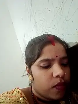 Snapshot of Hot_chani chatting on March 27, 8:26 am Hot chani online show from March 27, 8:26 am