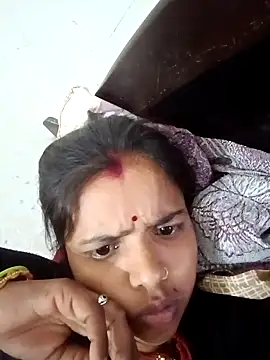 Snapshot of Hot_chani chatting on April 4, 3:49 am Hot chani online show from April 4, 3:49 am