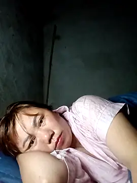 Snapshot of lyly_sexx chatting on March 9, 8:24 pm lyly sexx online show from March 9, 8:24 pm