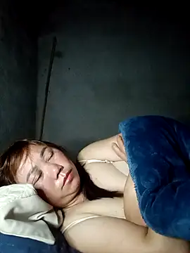 Snapshot of lyly_sexx chatting on March 12, 10:38 pm lyly sexx online show from March 12, 10:38 pm