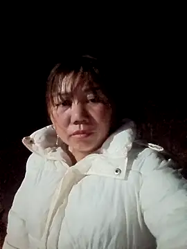 Snapshot of lyly_sexx chatting on March 13, 12:45 pm lyly sexx online show from March 13, 12:45 pm