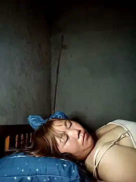 Snapshot of lyly_sexx chatting on March 26, 6:08 am lyly sexx online show from March 26, 6:08 am