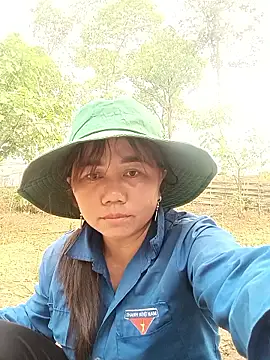 Snapshot of lyly_sexx chatting on March 27, 8:26 am lyly sexx online show from March 27, 8:26 am