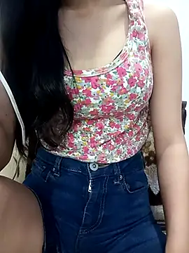 cute ruhii0 online show from March 7, 6:49 pm