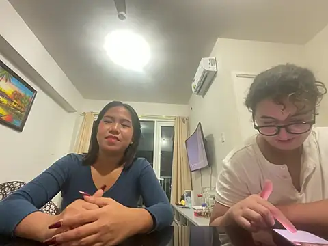 yassiestar online show from March 12, 4:57 pm