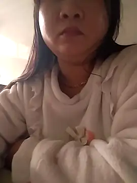 Snapshot of popping22 chatting on March 1, 12:56 am popping22 online show from March 1, 12:56 am