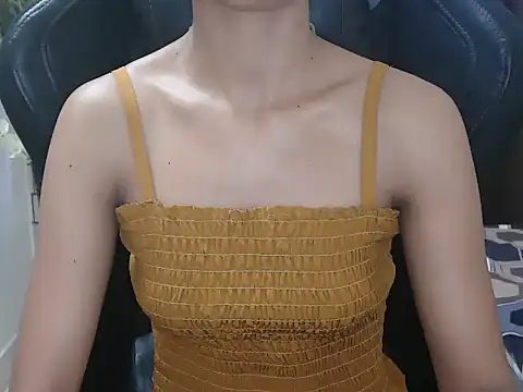 Snapshot of ZohinDishoza chatting on March 14, 10:53 am ZohinDishoza online show from March 14, 10:53 am