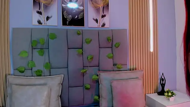 Snapshot of ValeriaRose_ chatting on March 10, 11:37 am ValeriaRose online show from March 10, 11:37 am