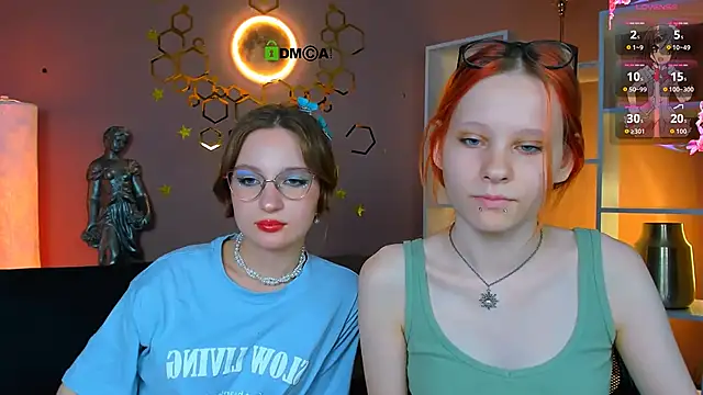 cassandra nik online show from June 19, 12:20 pm