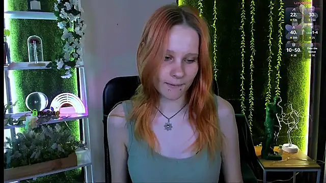 cassandra nik online show from July 28, 12:23 pm