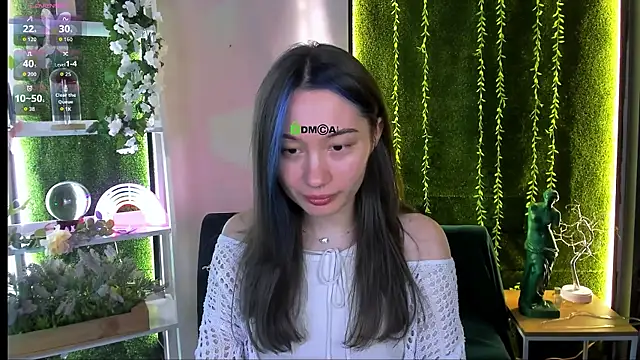cassandra nik online show from July 28, 4:39 pm