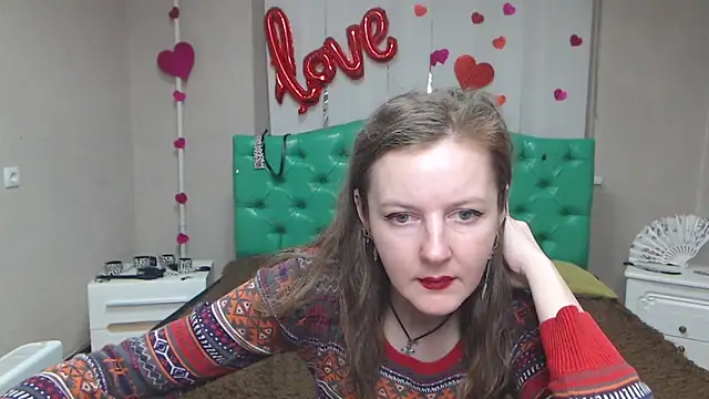 Snapshot of MeganPirs chatting on March 8, 2:15 am MeganPirs online show from March 8, 2:15 am