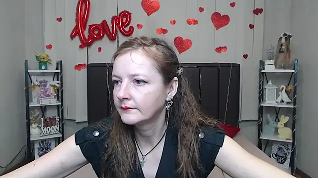 Snapshot of MeganPirs chatting on March 30, 5:08 am MeganPirs online show from March 30, 5:08 am