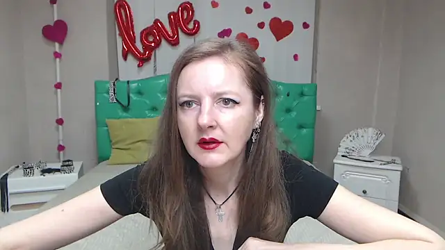 Snapshot of MeganPirs chatting on April 10, 5:17 pm MeganPirs online show from April 10, 5:17 pm