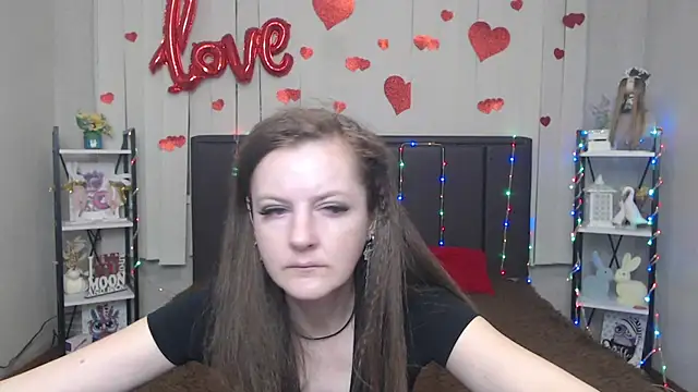 Snapshot of MeganPirs chatting on April 26, 5:05 am MeganPirs online show from April 26, 5:05 am