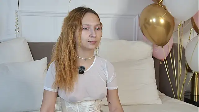 Snapshot of JassyCollins chatting on May 20, 3:18 pm JassyCollins online show from May 20, 3:18 pm