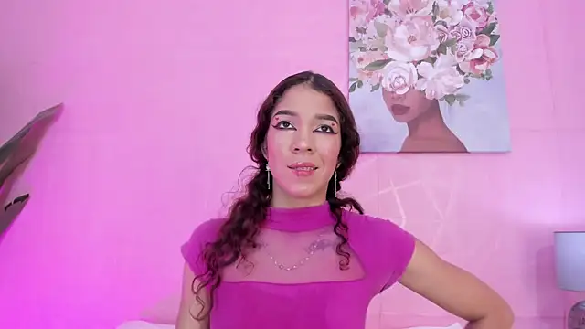 Snapshot of evelyn__rose1 chatting on March 4, 6:14 pm evelyn rose1 online show from March 4, 6:14 pm