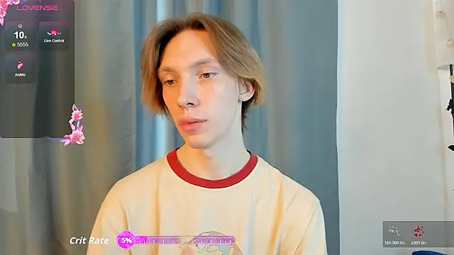 Snapshot of SilverFeral chatting on March 27, 5:57 am SilverFeral online show from March 27, 5:57 am