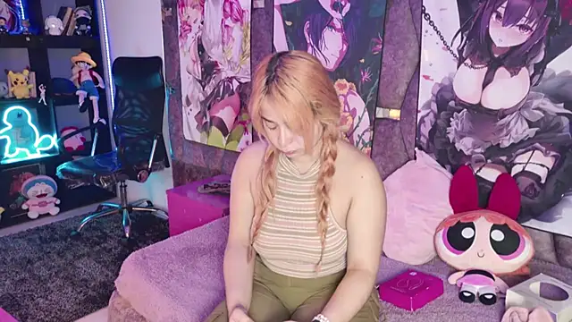 Maky Coss online show from July 15, 2:00 pm