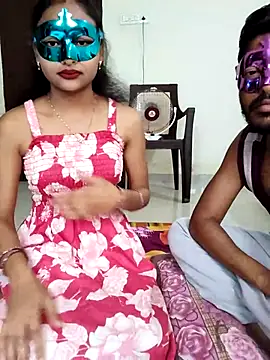 Snapshot of Sweet_Cpl_ chatting on March 7, 3:36 am Sweet Cpl online show from March 7, 3:36 am