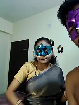 Snapshot of Sweet_Cpl_ chatting on March 21, 12:43 pm Sweet Cpl online show from March 21, 12:43 pm