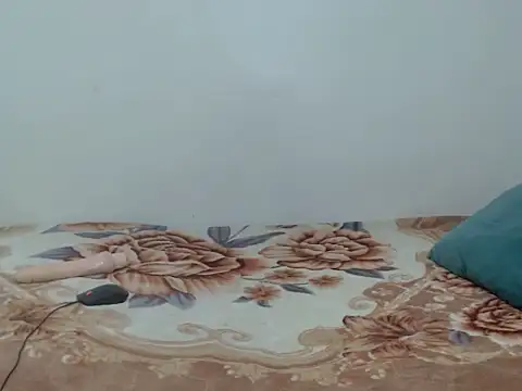 Snapshot of Freakycandy02 chatting on March 5, 3:41 pm Freakycandy02 online show from March 5, 3:41 pm