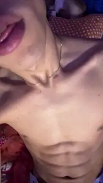 Snapshot of DiamondEssence chatting on March 29, 7:52 am DiamondEssence online show from March 29, 7:52 am