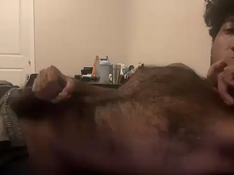 Snapshot of Hairydude78 chatting on March 15, 6:08 am Hairydude78 online show from March 15, 6:08 am