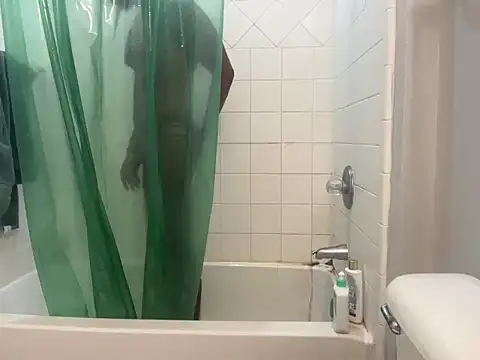 Snapshot of Hairydude78 chatting on April 6, 8:54 pm Hairydude78 online show from April 6, 8:54 pm