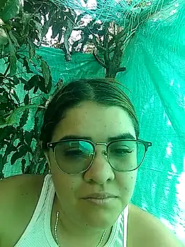 Snapshot of single_kitten chatting on March 20, 3:28 pm single kitten online show from March 20, 3:28 pm