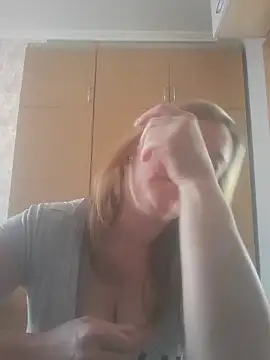 ChristinaYork online show from June 15, 7:10 am