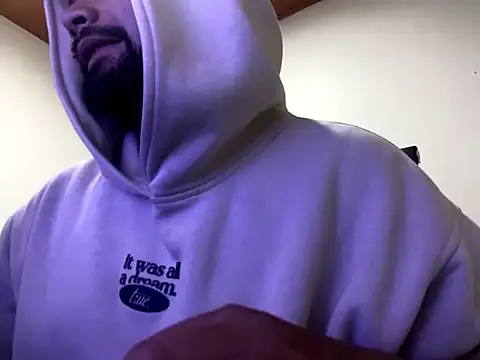 Snapshot of Zion_draftt chatting on March 5, 11:56 pm Zion draftt online show from March 5, 11:56 pm