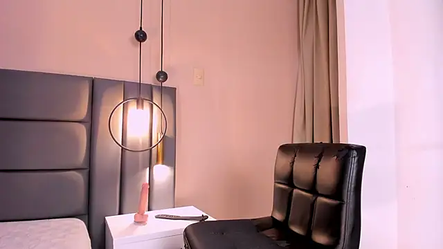 AitanaSantoss online show from March 18, 10:57 pm