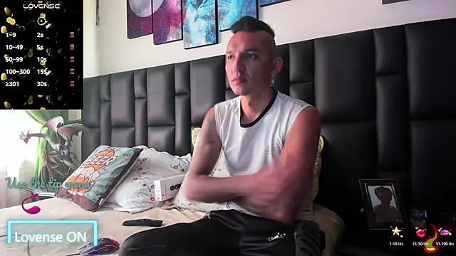 Snapshot of Mike_Waters chatting on March 9, 10:03 pm Mike Waters online show from March 9, 10:03 pm